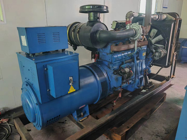 永德100kW柴油发电机组使用多级机油有哪些优缺点？